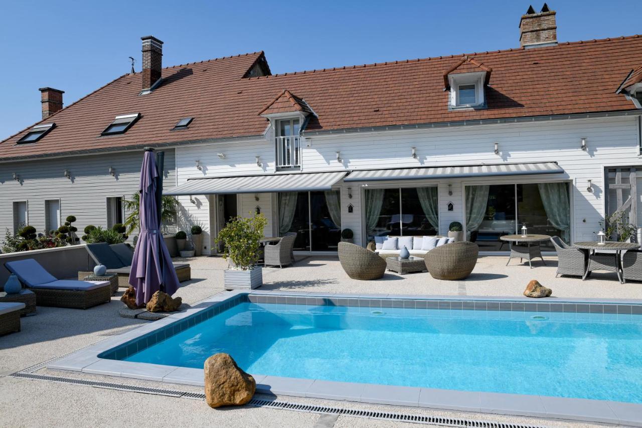 Gite Avec Piscine Et Parking A 4 Minutes De L'A26 Villechétif Buitenkant foto
